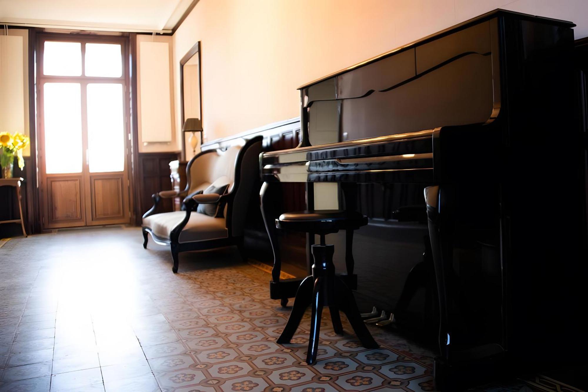 Domaine De La Briouse Bed & Breakfast Sanxay Exterior photo